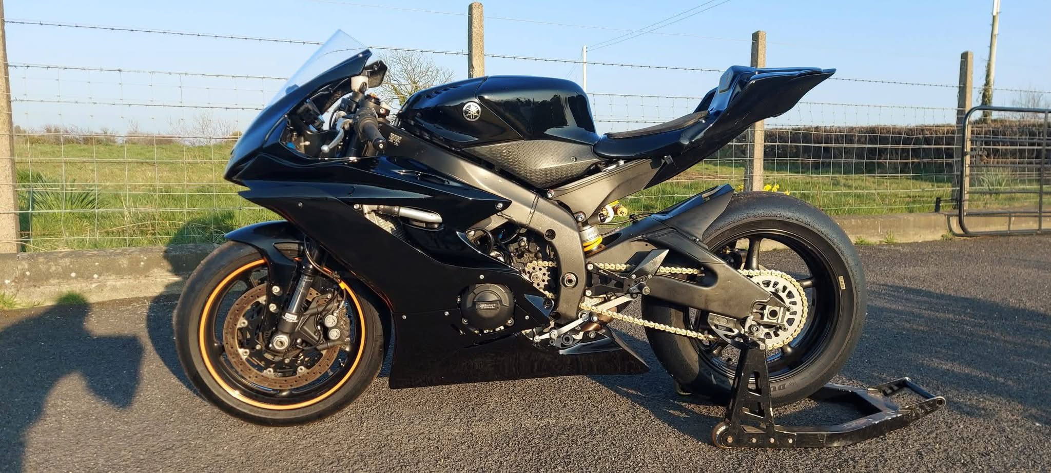Yamaha R6